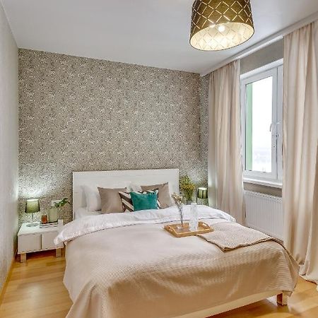 Как Дома - Квартира С Красивым Дизайном Almaty Ngoại thất bức ảnh