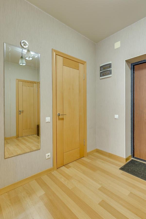 Как Дома - Квартира С Красивым Дизайном Almaty Ngoại thất bức ảnh